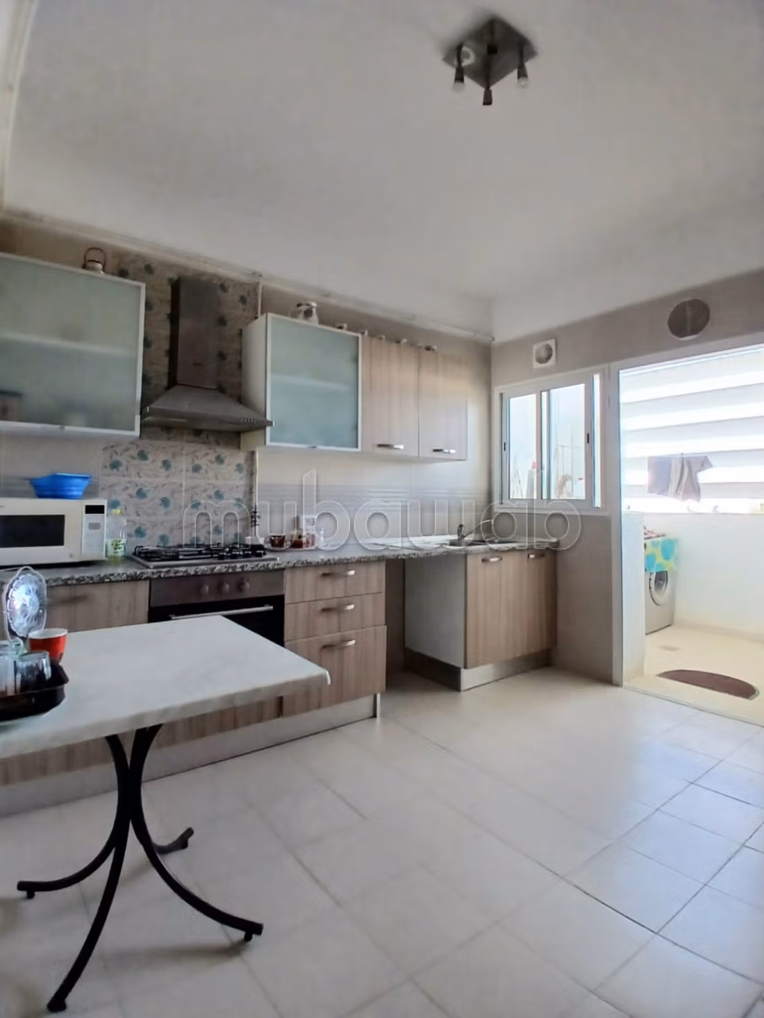 Appartement neuf meublé cité El Ghazala