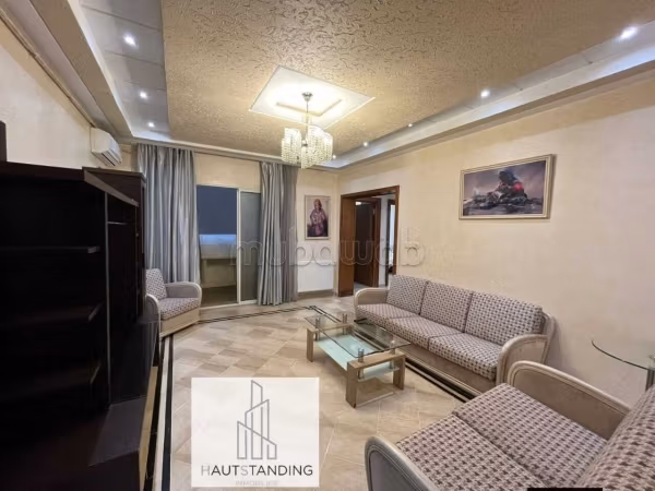 Splendido appartamento in affitto. Superficie 105 m². ammobiliato. 