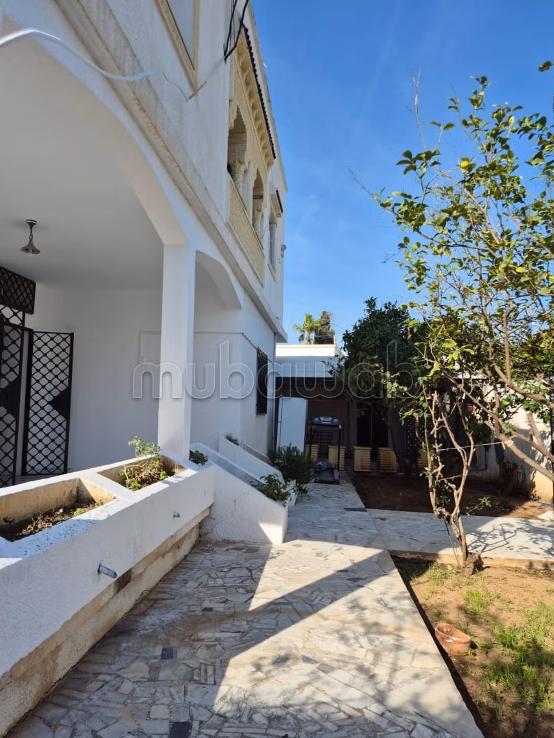 In vendita villa enorme a hammam chatt