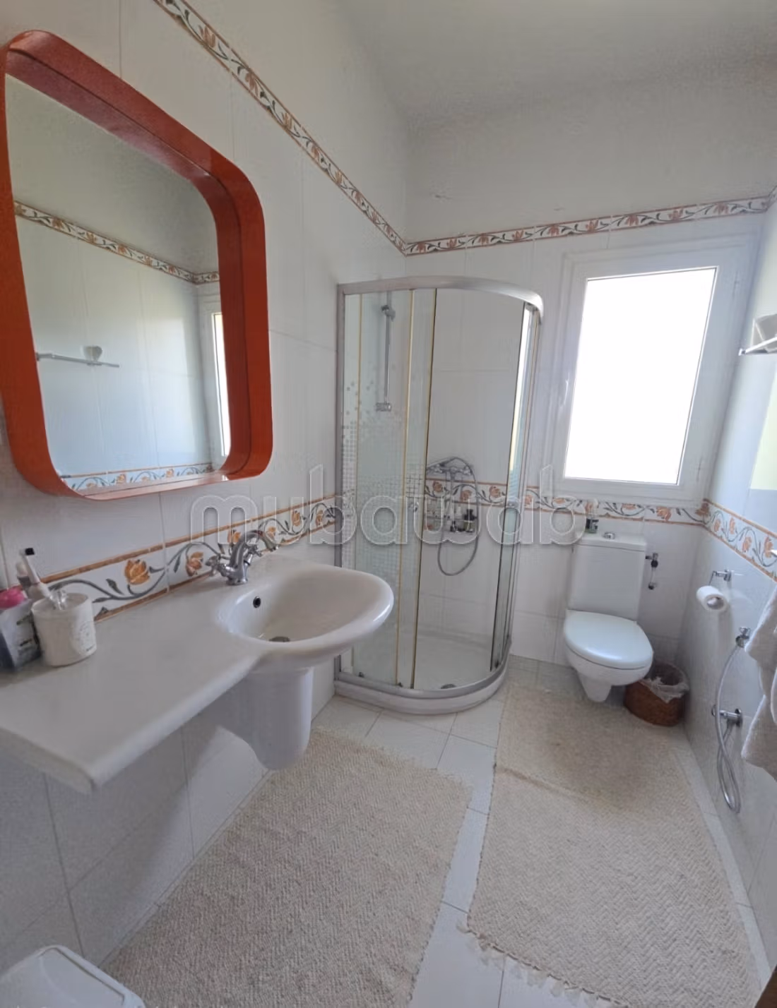 Un piano di villa con piscina a Gammarth