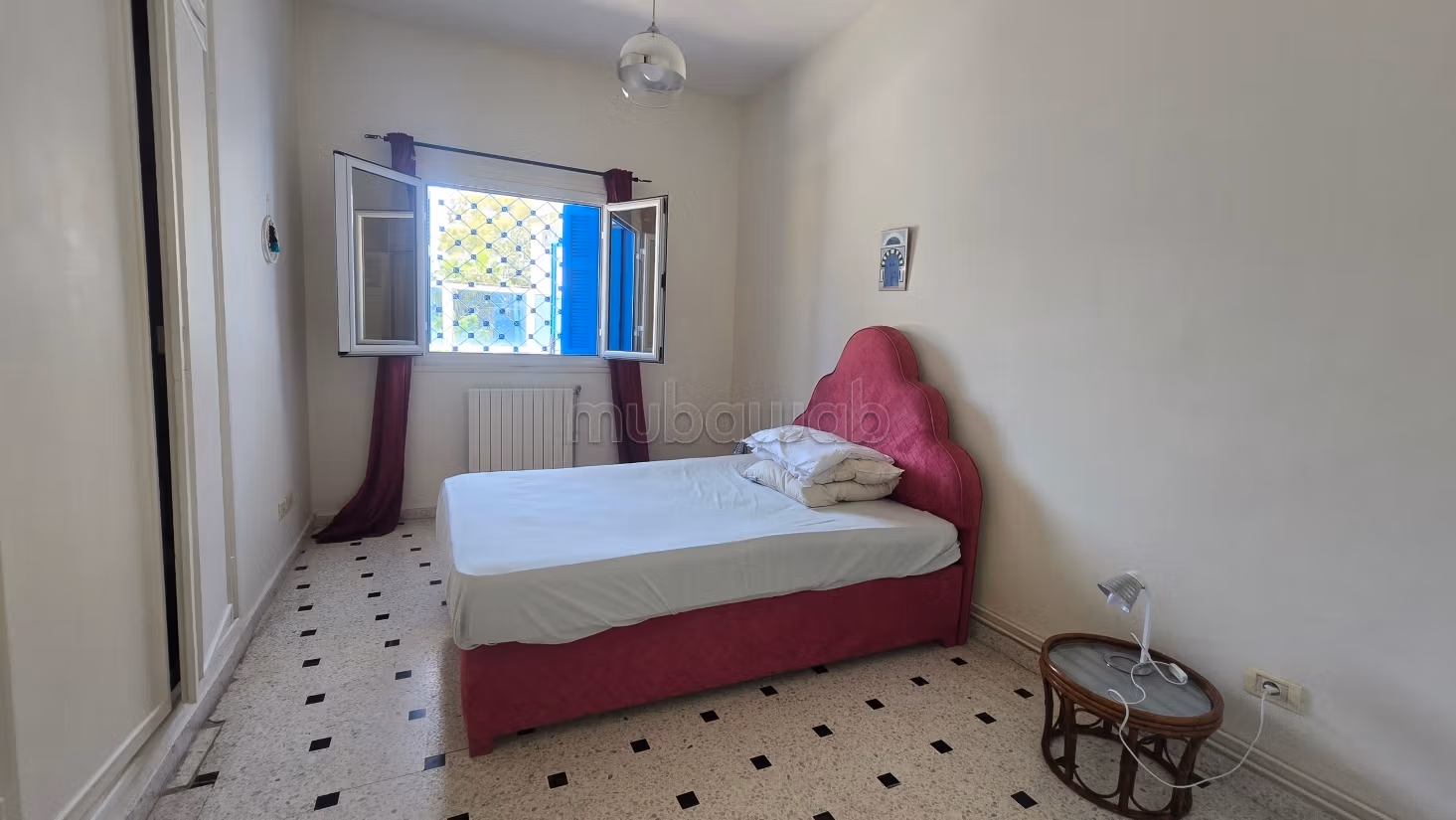 An empty S2 apartment in La Marsa