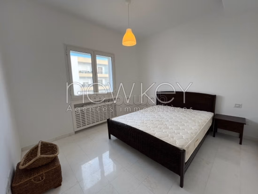 A vendre un triplex en S5 avec piscine à Gammarth
