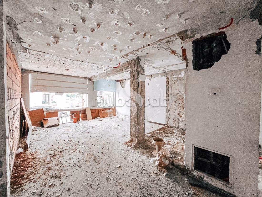 Location Local commercial au lac 2