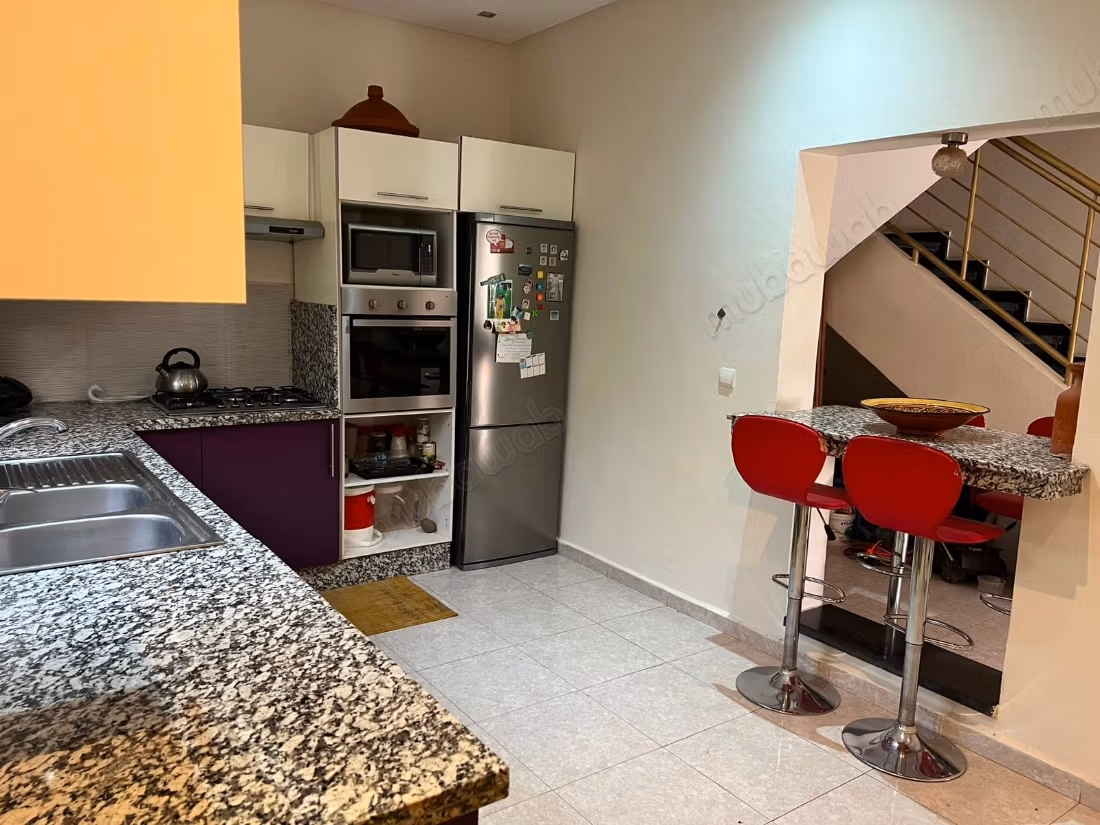 Villa melkia di 400 m² in vendita sulla strada da Fes a Marrakech