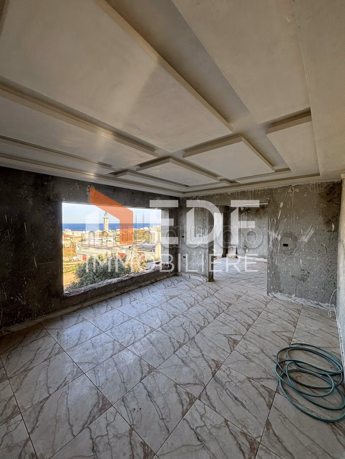 Two-bedroom villa with panoramic sea view in Sounine
