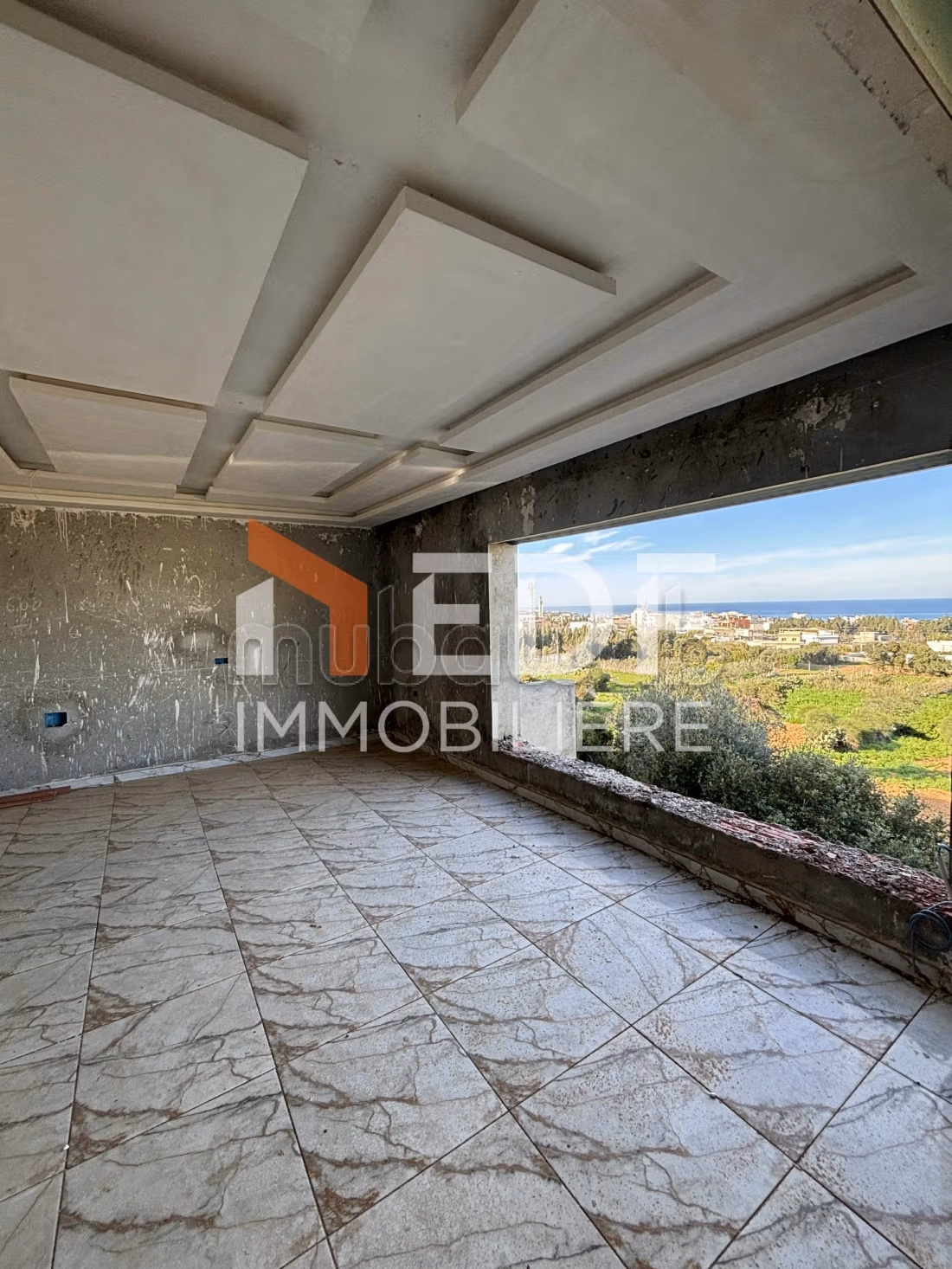 Two-bedroom villa with panoramic sea view in Sounine