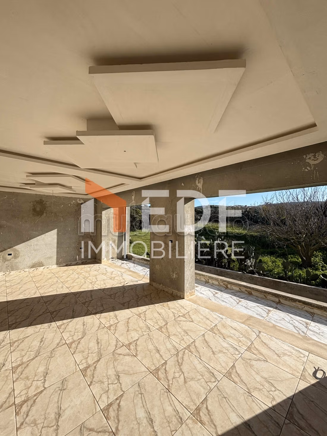 Two-bedroom villa with panoramic sea view in Sounine