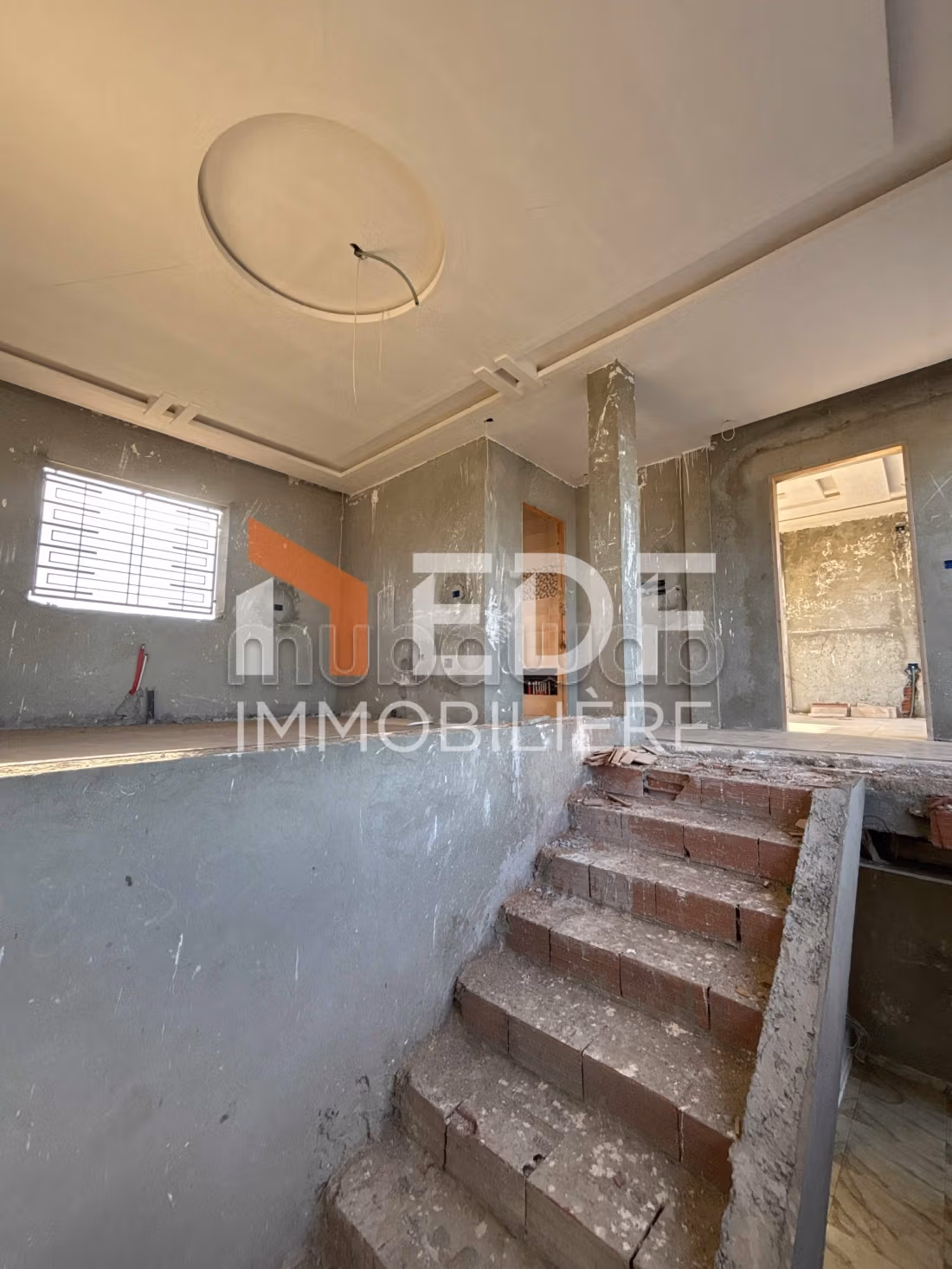 Two-bedroom villa with panoramic sea view in Sounine