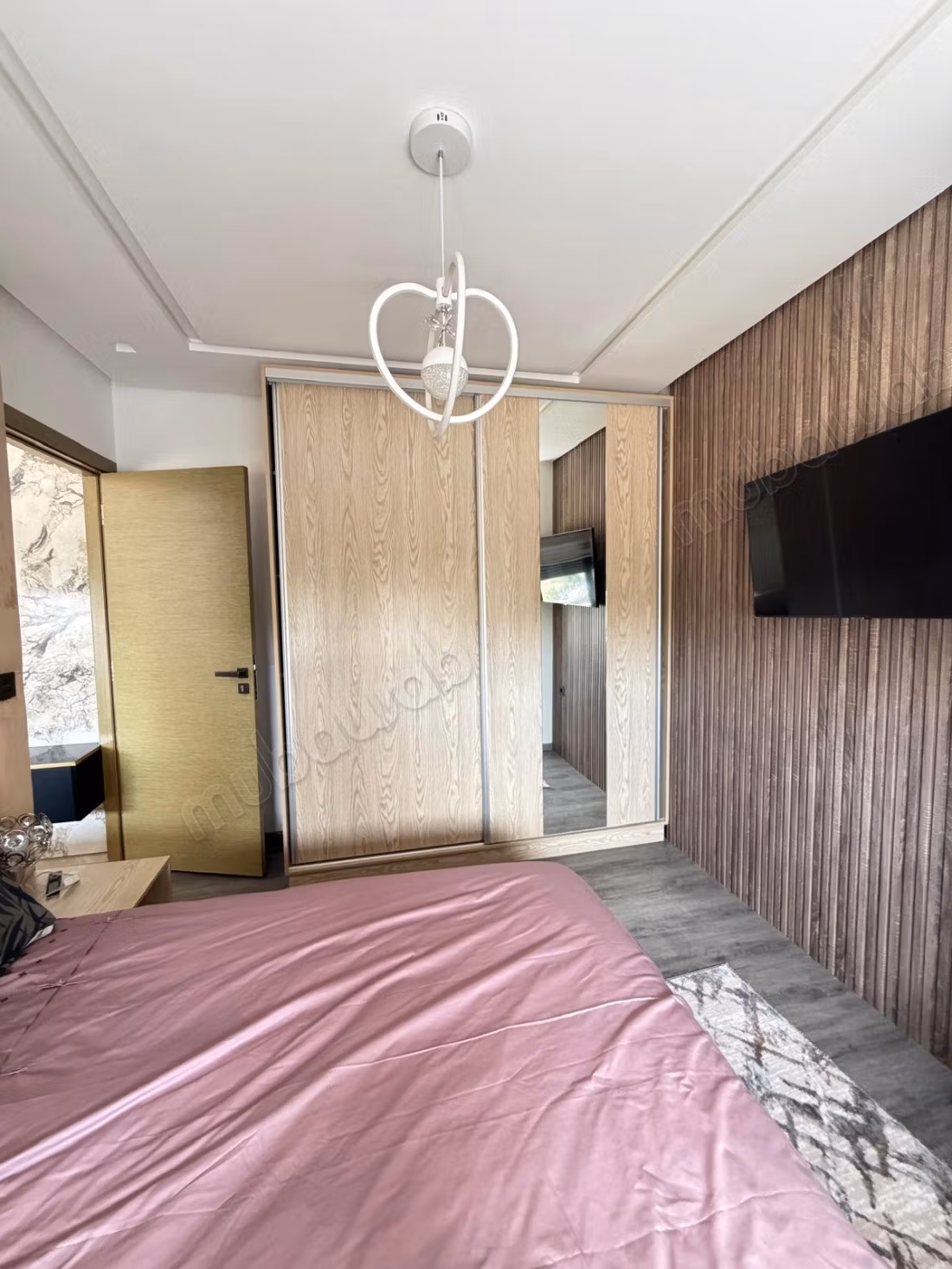 Luxury furnished apartment