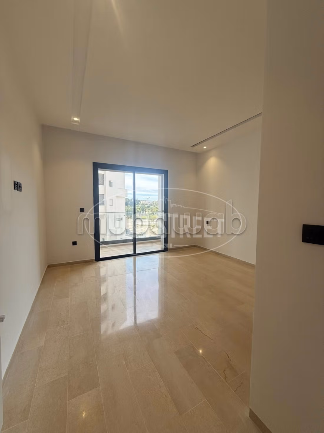 For rent: S2 apartment in Jardin de Carthage