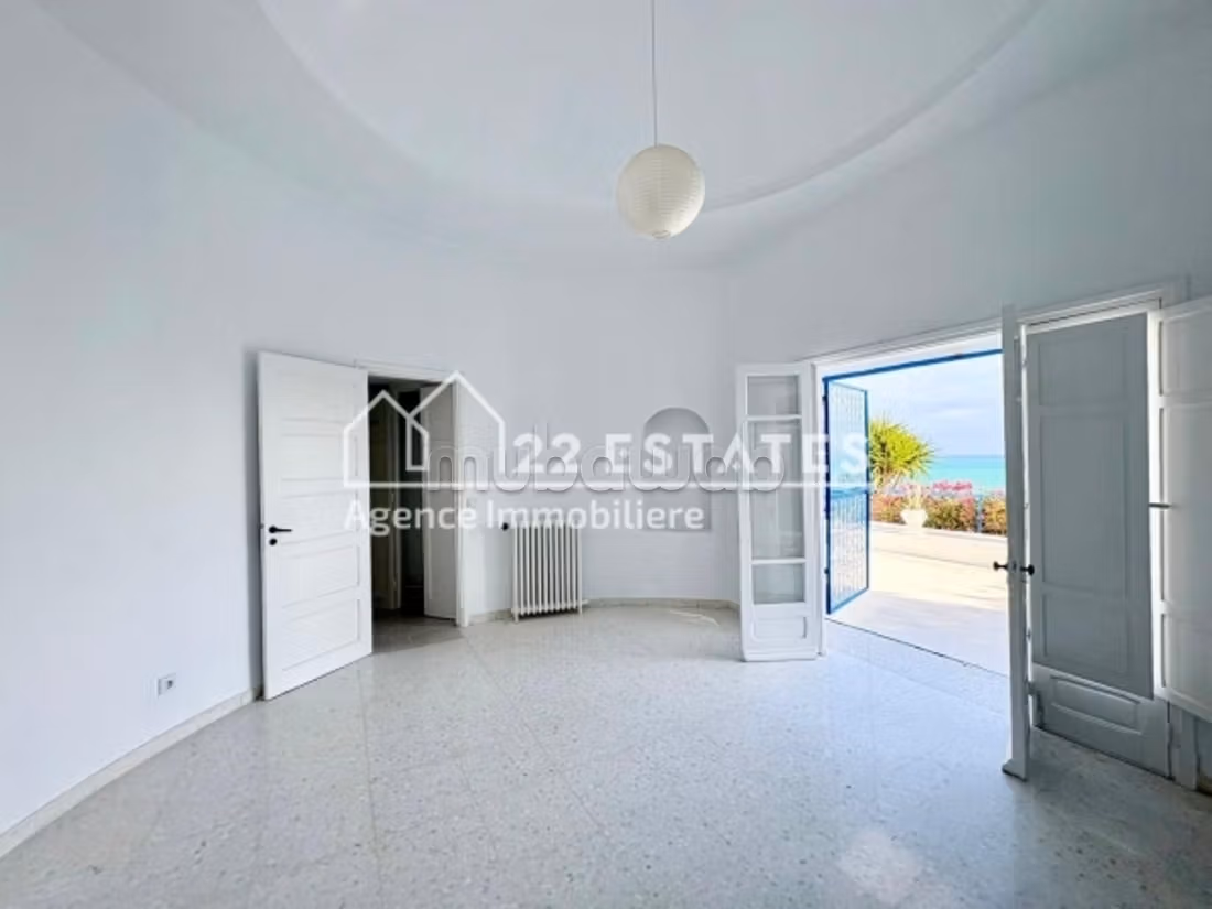 Single-story villa S3 with sea view in upper Gammarth