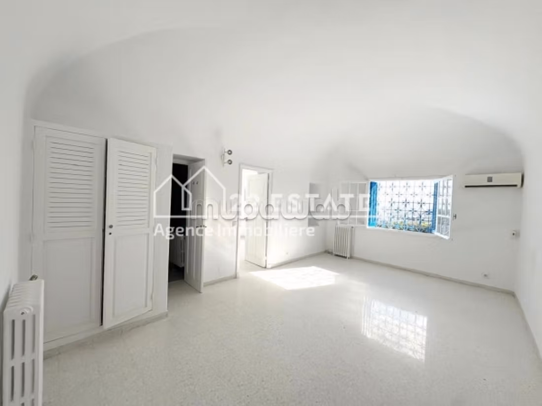 Single-story villa S3 with sea view in upper Gammarth