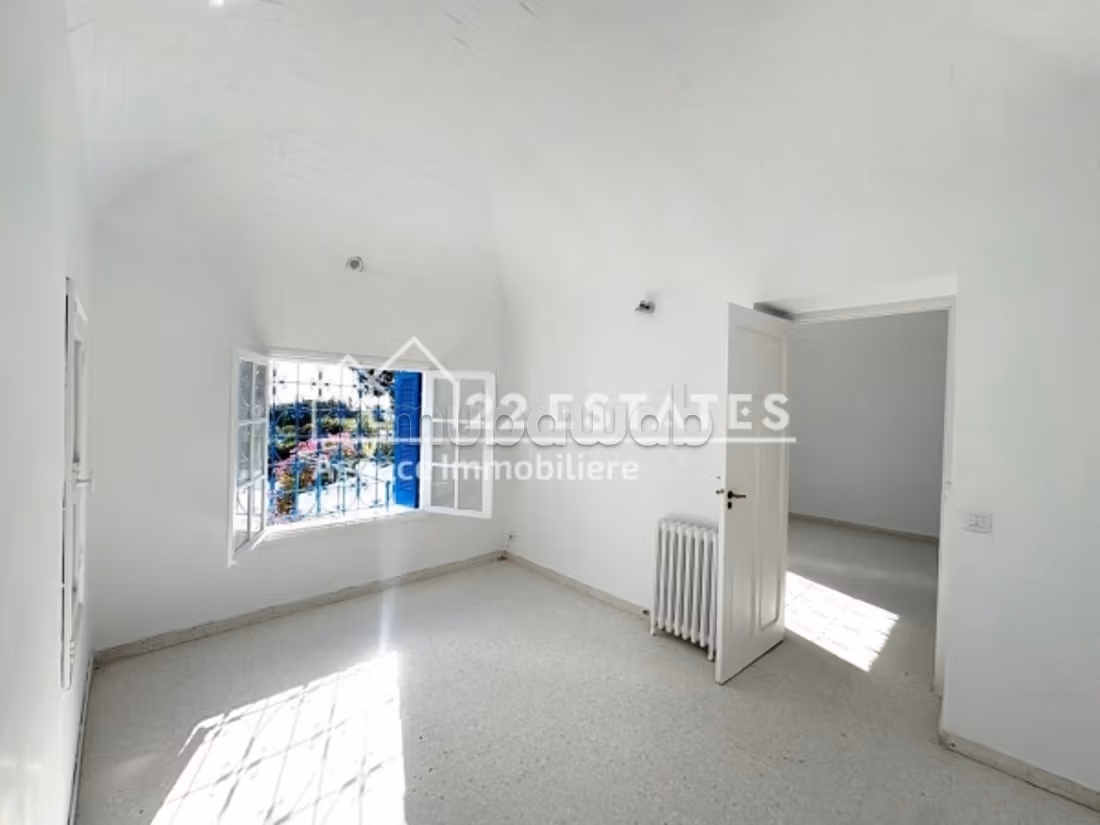 Single-story villa S3 with sea view in upper Gammarth