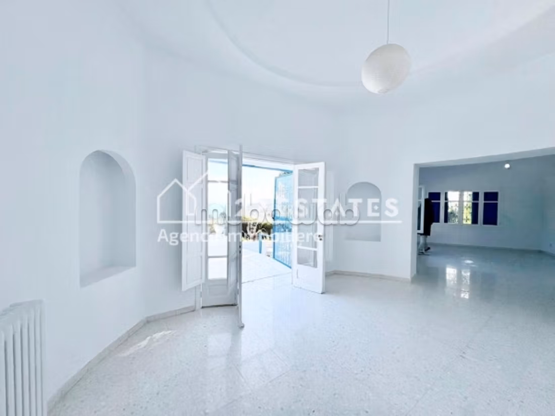 Single-story villa S3 with sea view in upper Gammarth