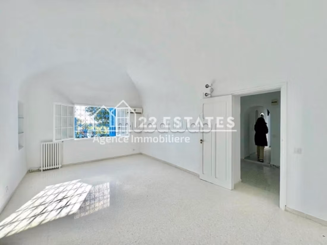 Single-story villa S3 with sea view in upper Gammarth