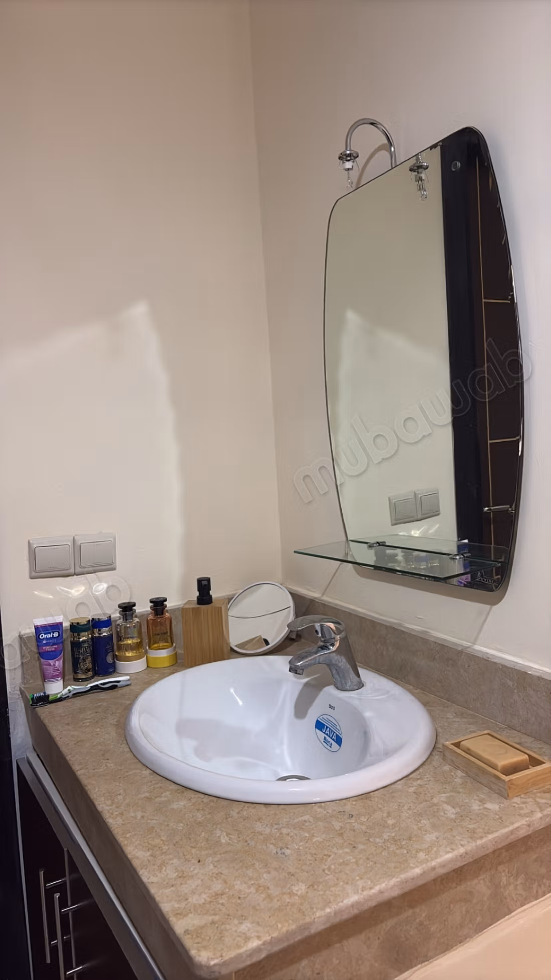 Affitto di un bellissimo appartamento a Riad isli. 3 locali. Ammobiliato
