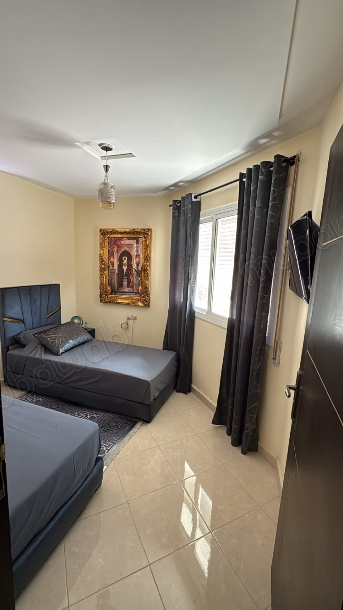 Affitto di un bellissimo appartamento a Riad isli. 3 locali. Ammobiliato
