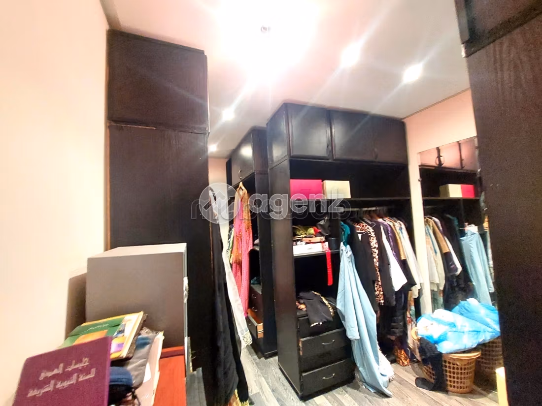 Villa for sale 2,000 m², 7 bedrooms Bouskoura Bouskoura