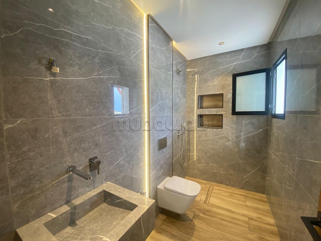 A VENDRE Villa S6 Boumhal Belair