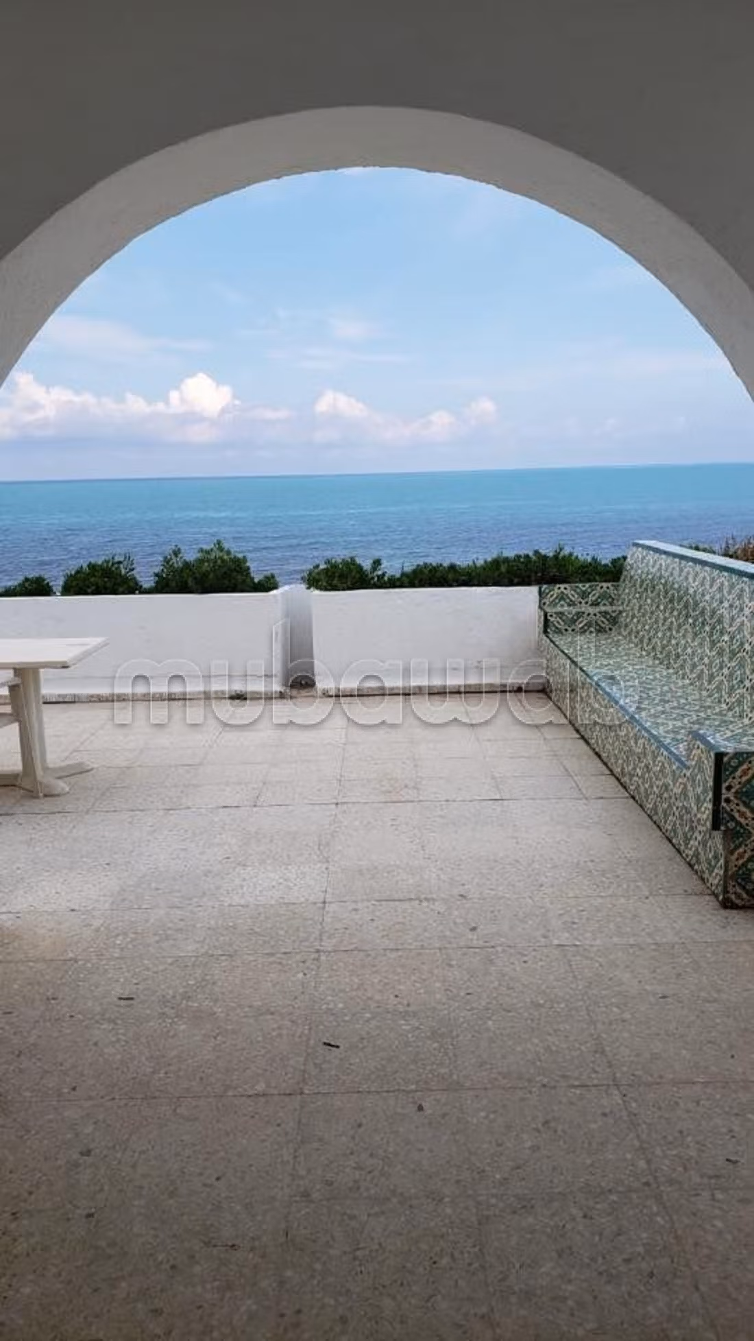 Villa pieds dans l'eau à La Marsa