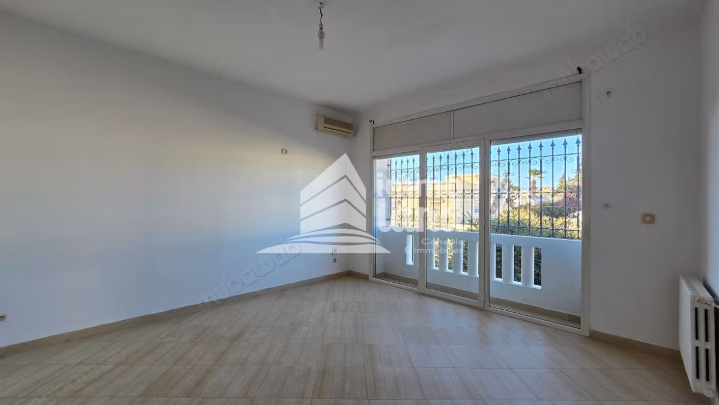 Villa S4 avec piscine à la Marsa