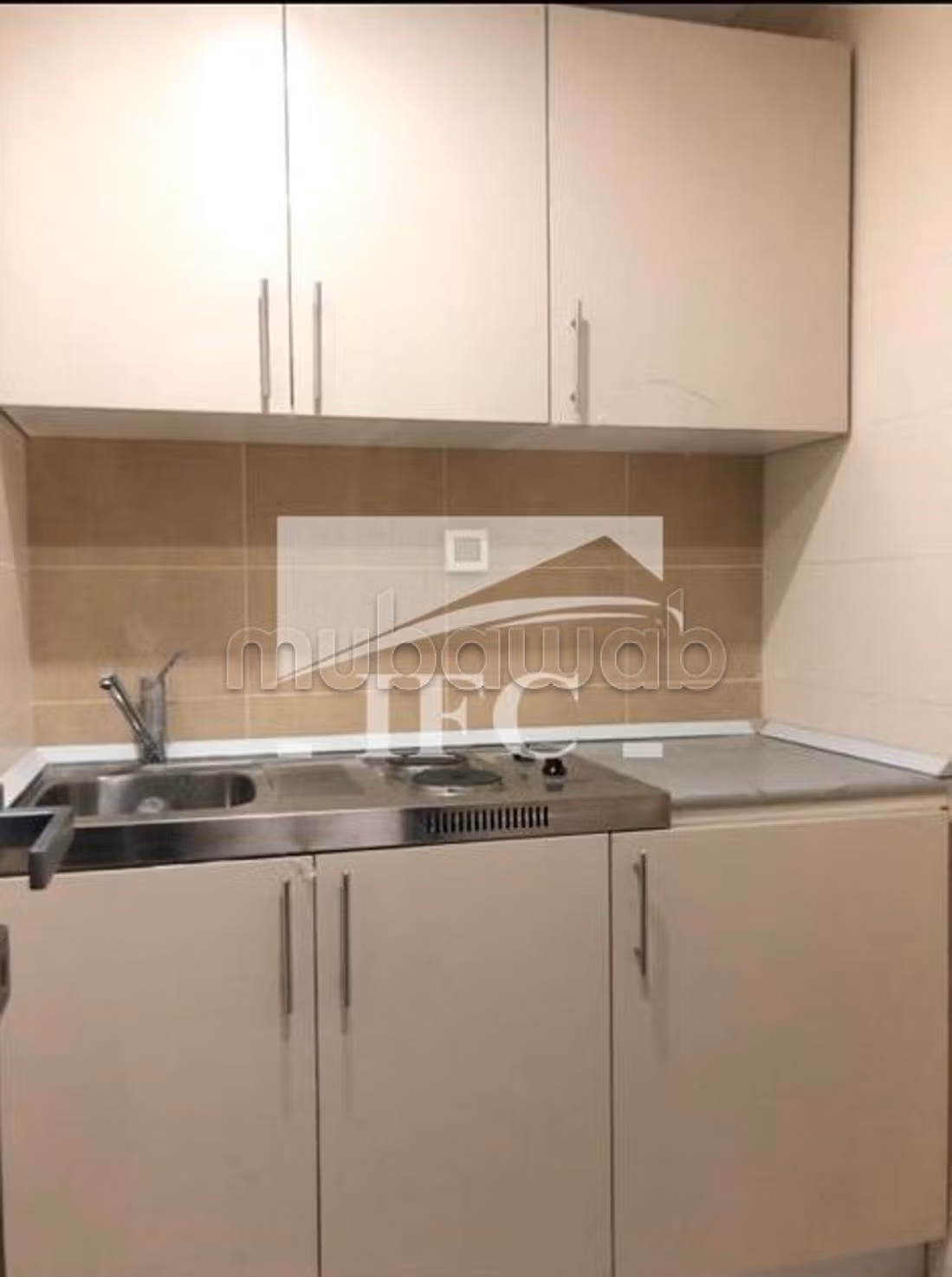 Bureau en 3 espaces 93m² CUN IFCU211