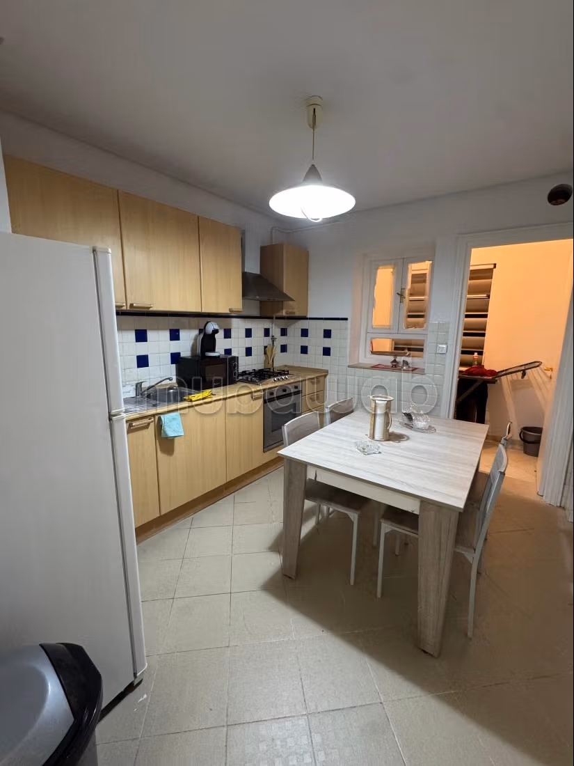 Superbe Appartement S2 à Slim Centre