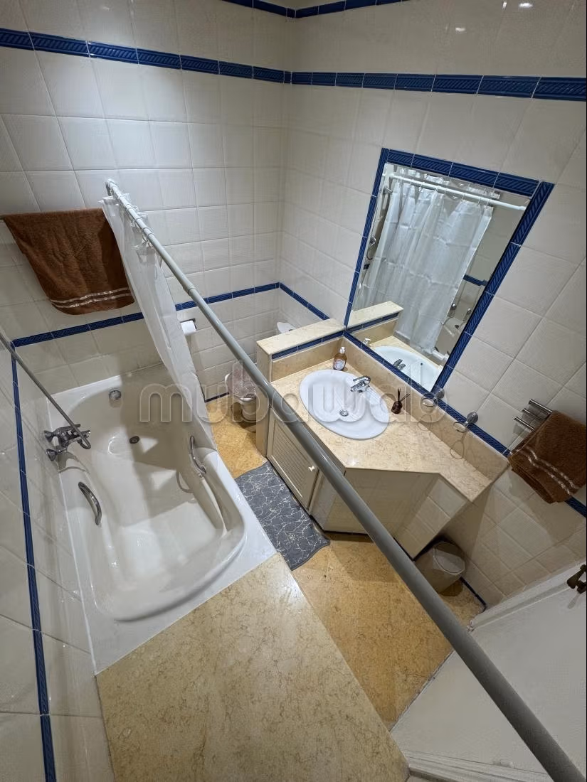 Superbe Appartement S2 à Slim Centre