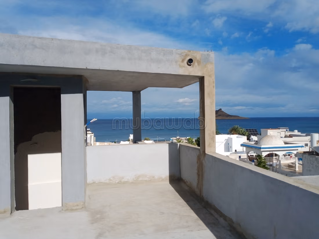 Maison à la vente. Surface de 40 m². Vue sur les montagnes