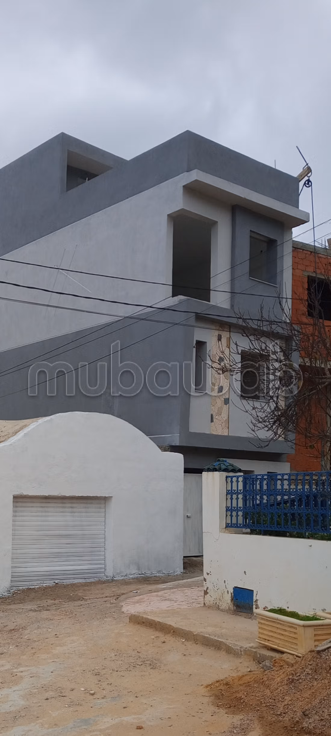 Maison à la vente. Surface de 40 m². Vue sur les montagnes