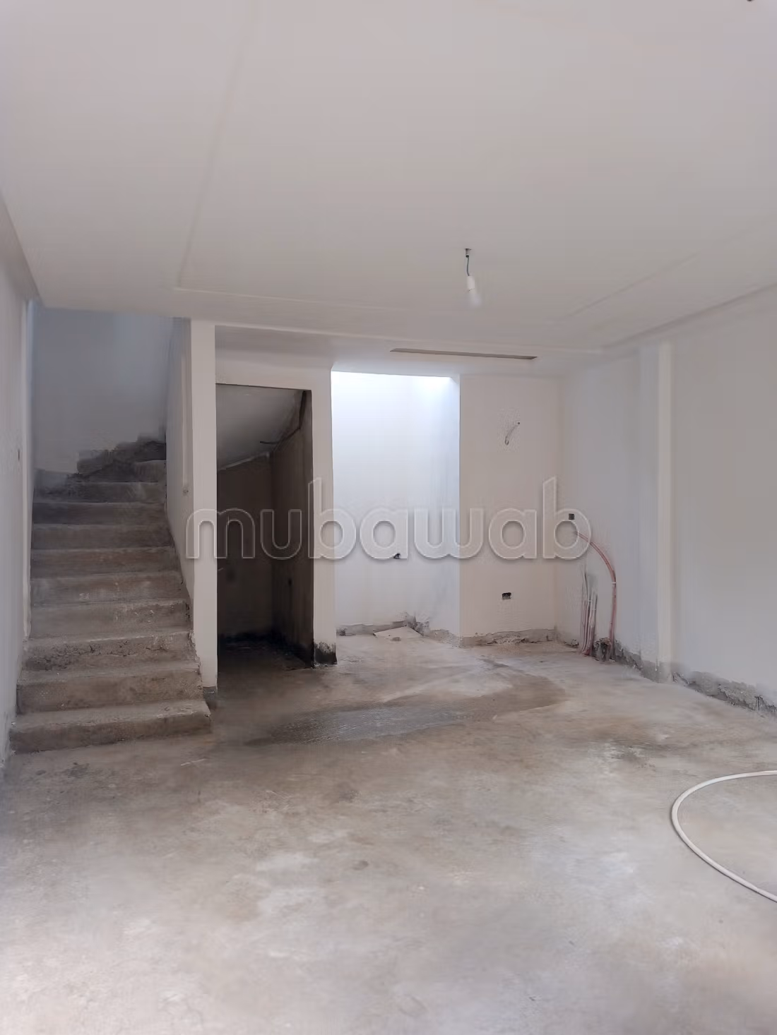 Maison à la vente. Surface de 40 m². Vue sur les montagnes