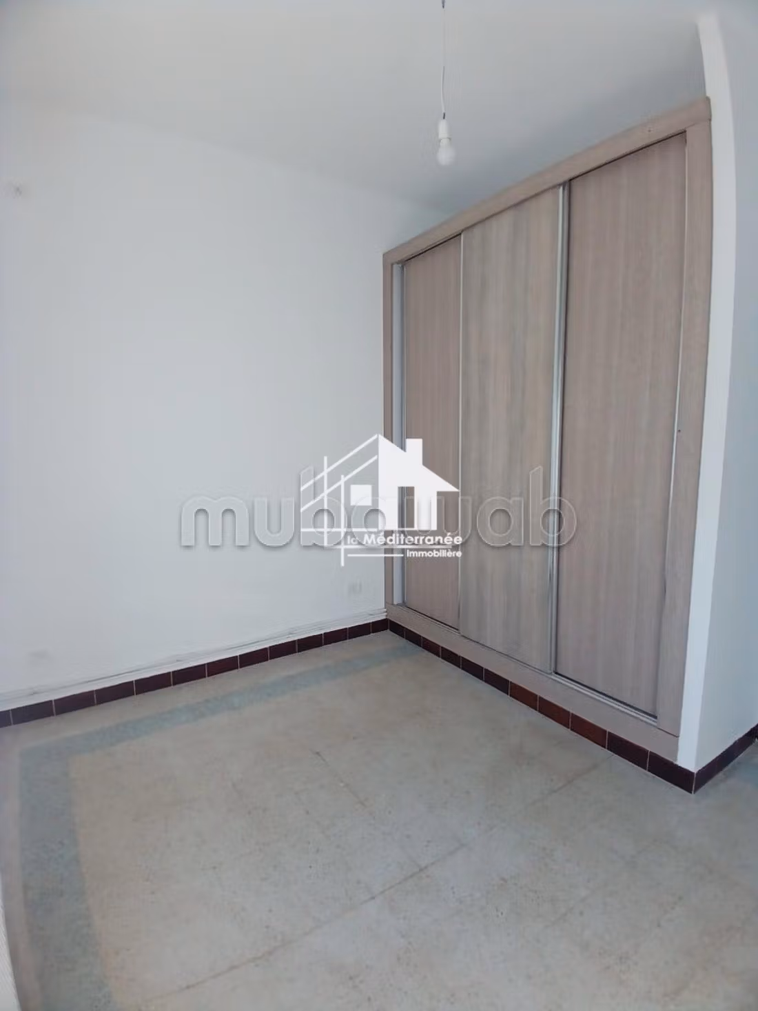 A louer étage de villa s3 à la Marsa corniche