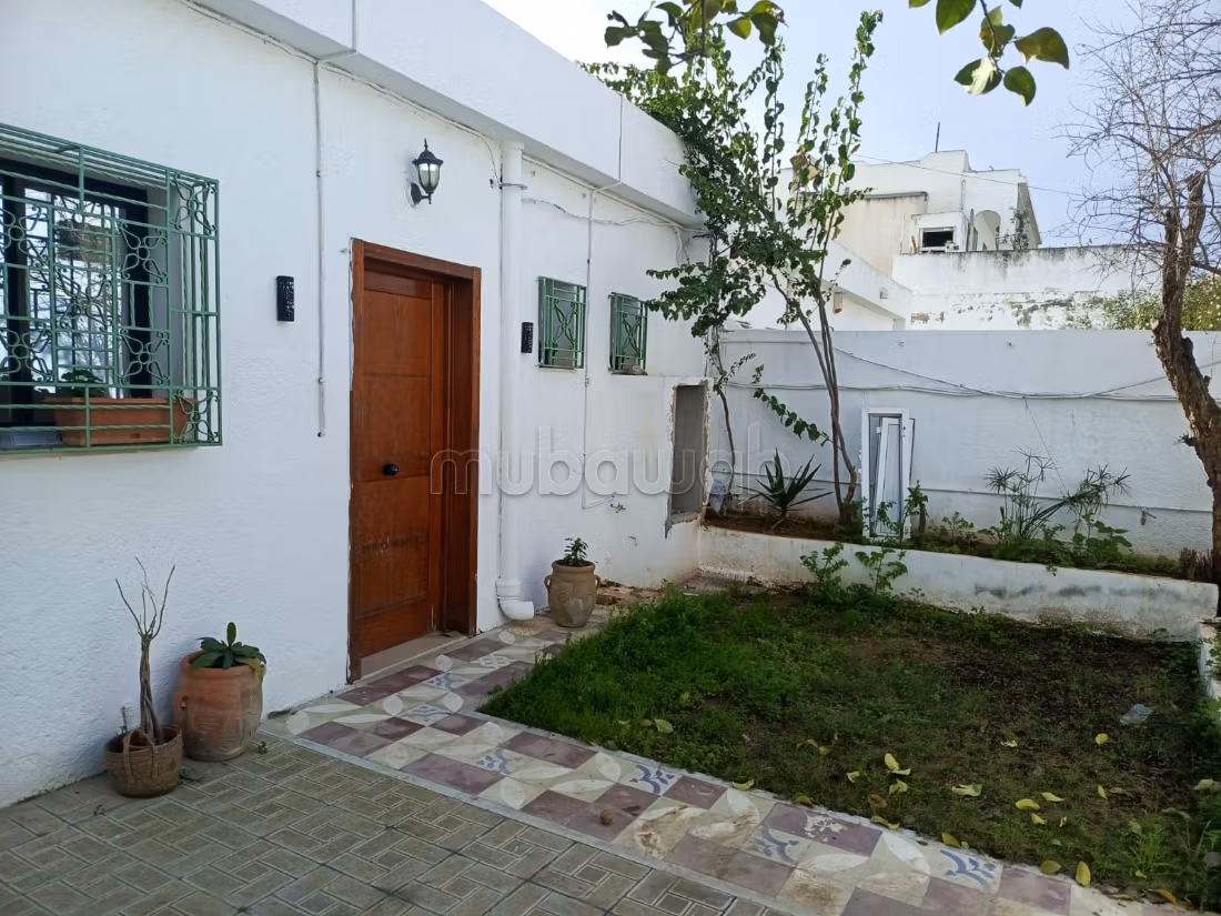 Offices for rent in El Menzah 4. Dimension 160 m²