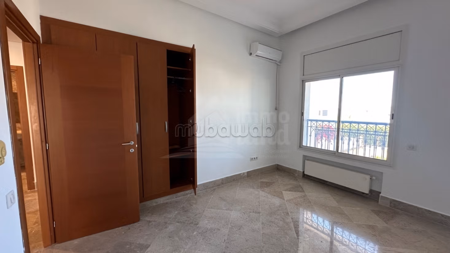 Appartement S3 à Cité les Pins