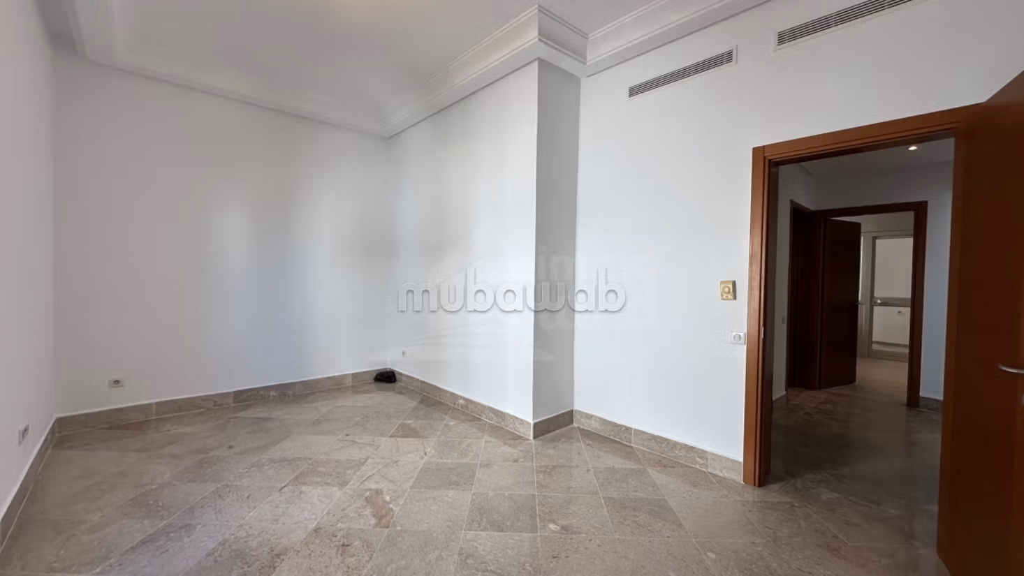 Appartement S3 à Cité les Pins