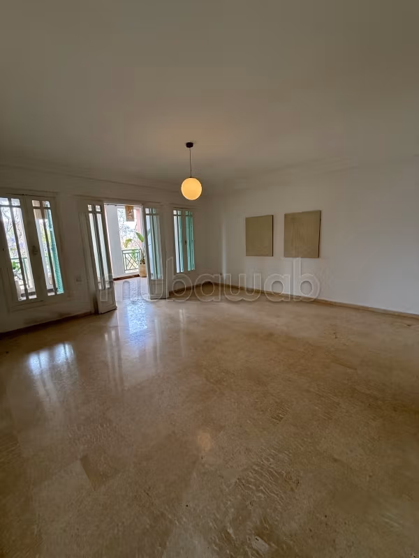 Apartments for rent in Hivernage. 3 rooms. No Lift, Large terrace