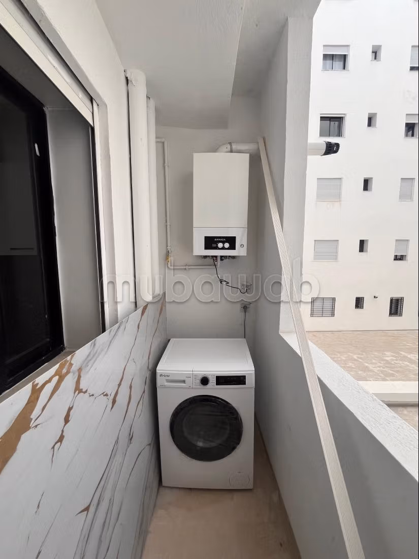 Affitta la tua casa a Ain Zaghouan Nord. 1 camera. arredato. 