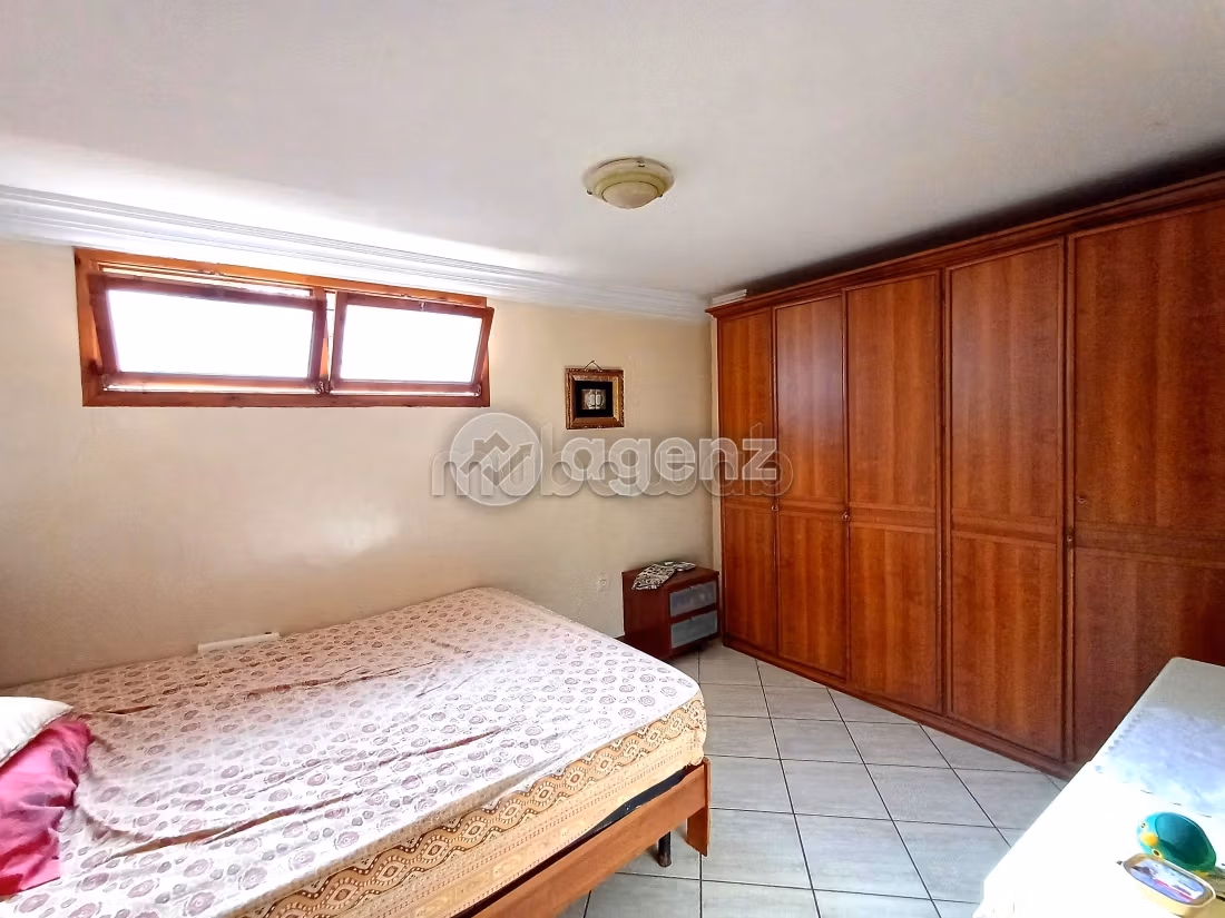 Villa à vendre 398 m², 9 chambres Nassim 1 Casablanca