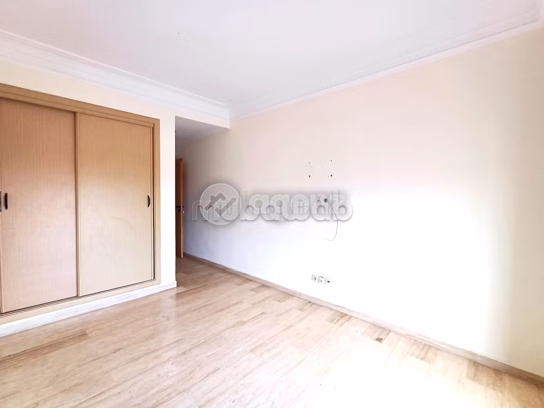 Appartement à vendre 107 m², 3 chambres Nassim 1 Casablanca — 2