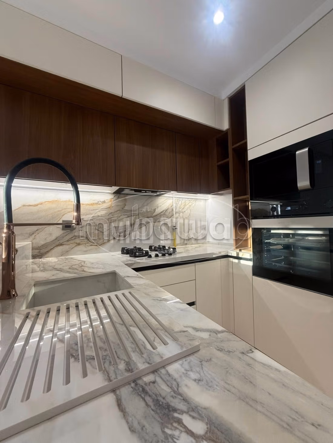 Rent an apartment. 1 room. Cellar. 