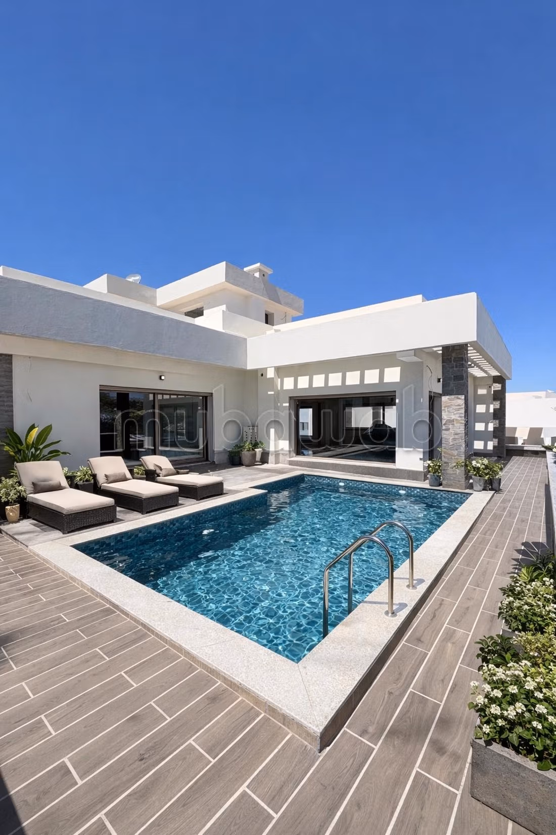 Penthouse de luxe avec piscine privative