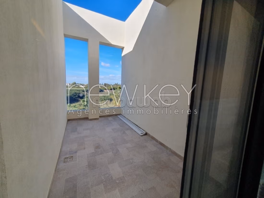 Appartement S2 à vendre à La Soukra