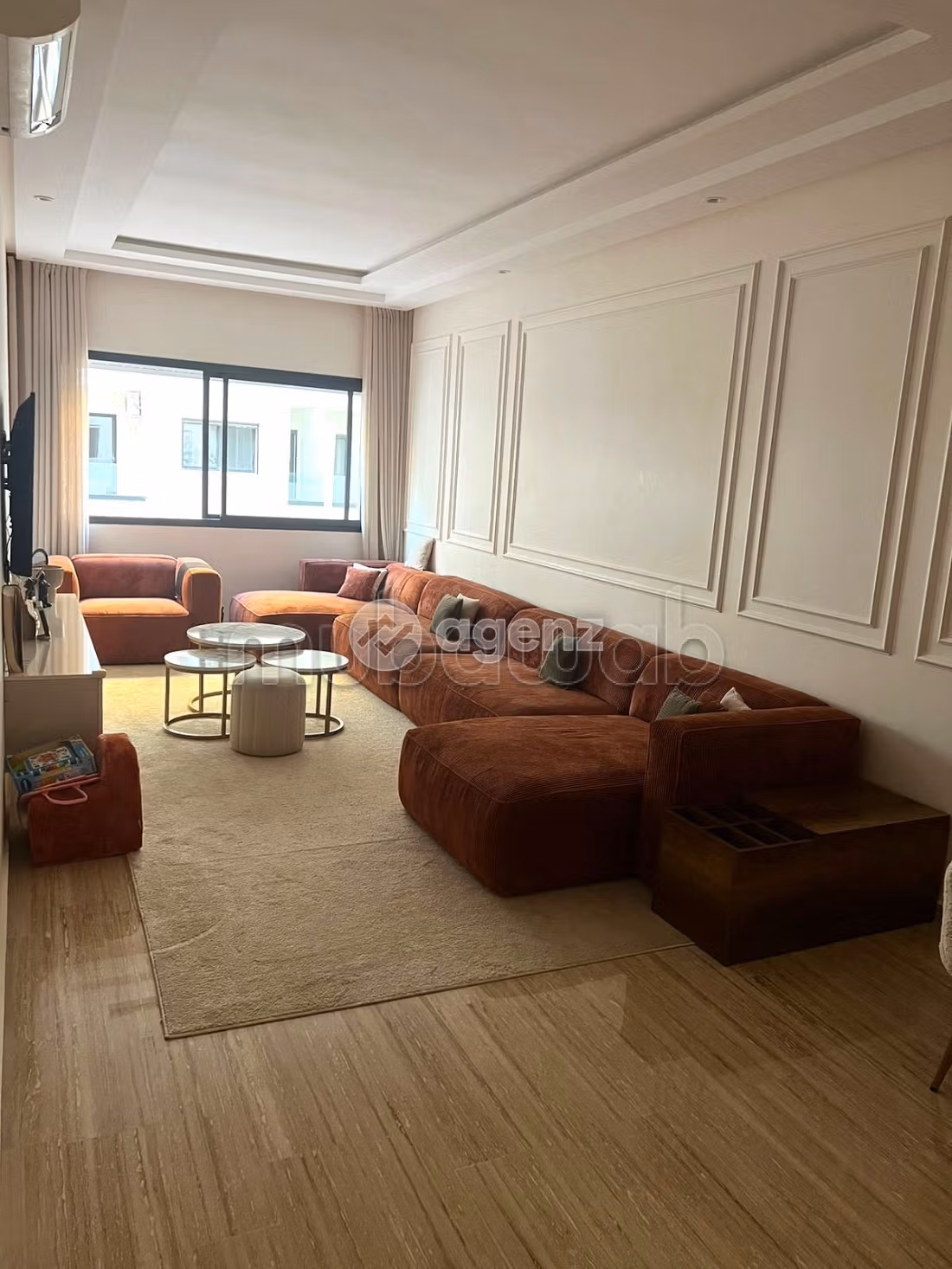 Piso en venta en Roches Noires. 3 dormitorios. Ascensor y garaje. 
