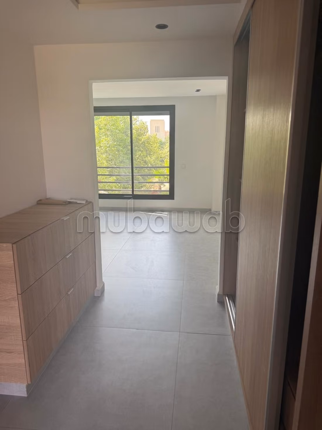 Golf Almaaden: 300 m2 Villa for rent empty, 4 rooms, heated pool, staff room