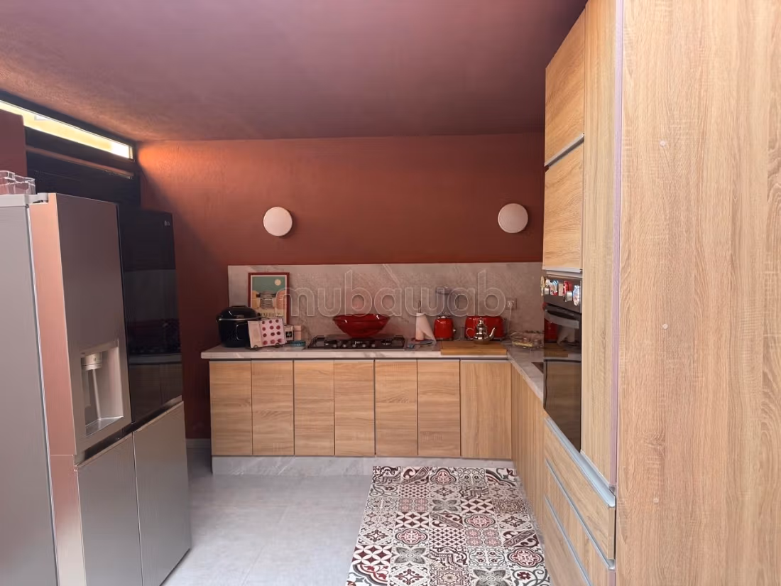 Golf Almaaden: 300 m2 Villa for rent empty, 4 rooms, heated pool, staff room