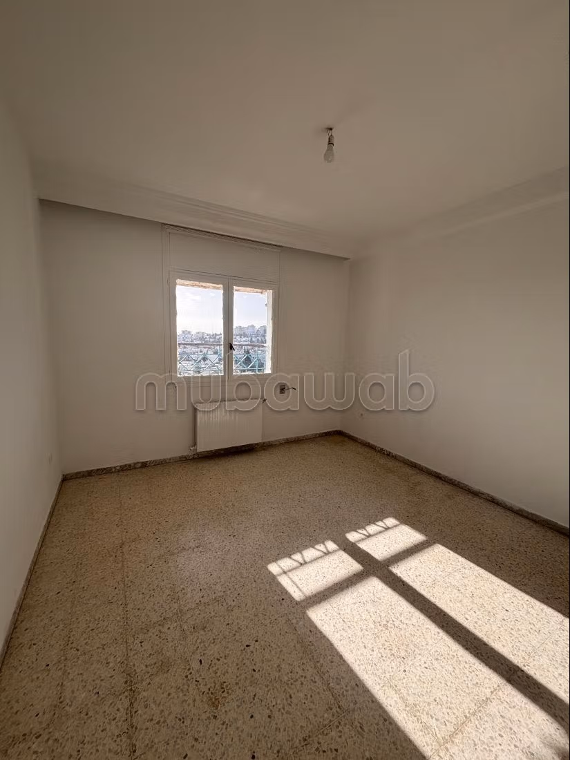 Appartement à Ennasr s1 à vendre direct particuli