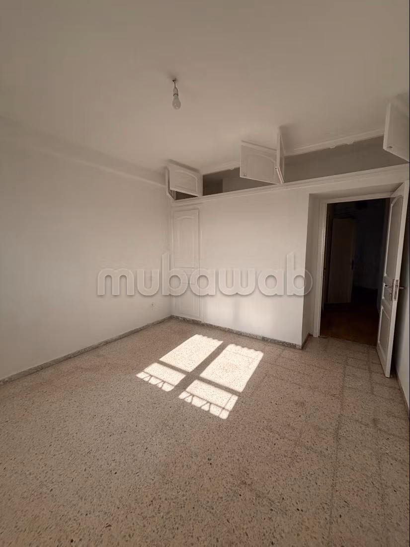 Appartement à Ennasr s1 à vendre direct particuli