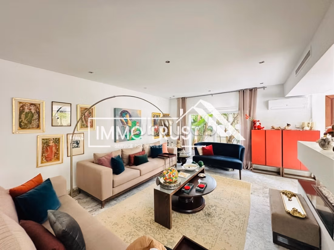 Villa S4 avec jardin et piscine à La Marsa