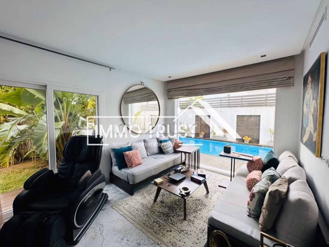 Villa S4 avec jardin et piscine à La Marsa