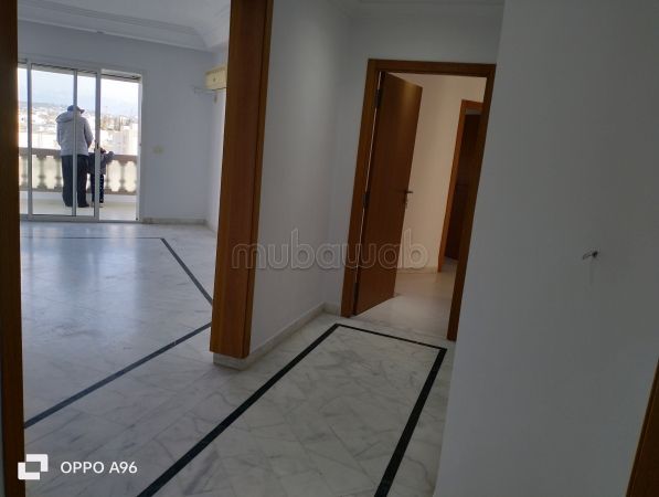 Lovely apartment for rent in Ain Zaghouan. 3 rooms. Secured door, Central air conditioning. 